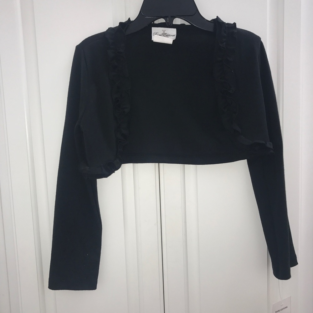 Black sweater that is NEW with tags!